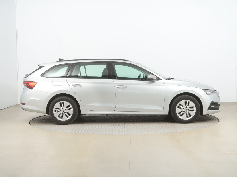 Škoda Octavia, 2022