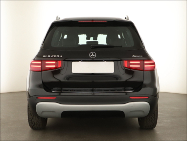 Mercedes-Benz GLB - 2024