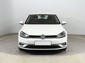 Volkswagen Golf - 2017