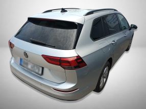 Volkswagen Golf - 2021