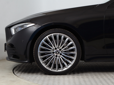 Mercedes-Benz CLS - 2021