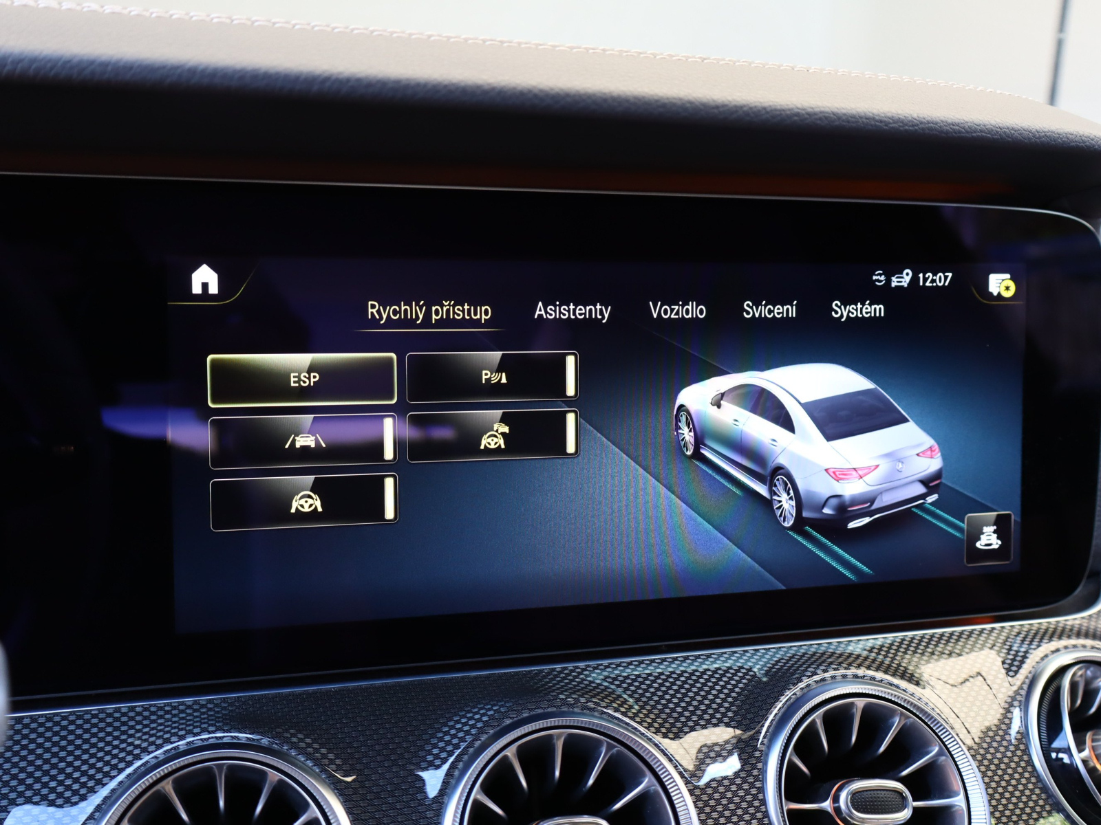 Mercedes-Benz CLS - 2021