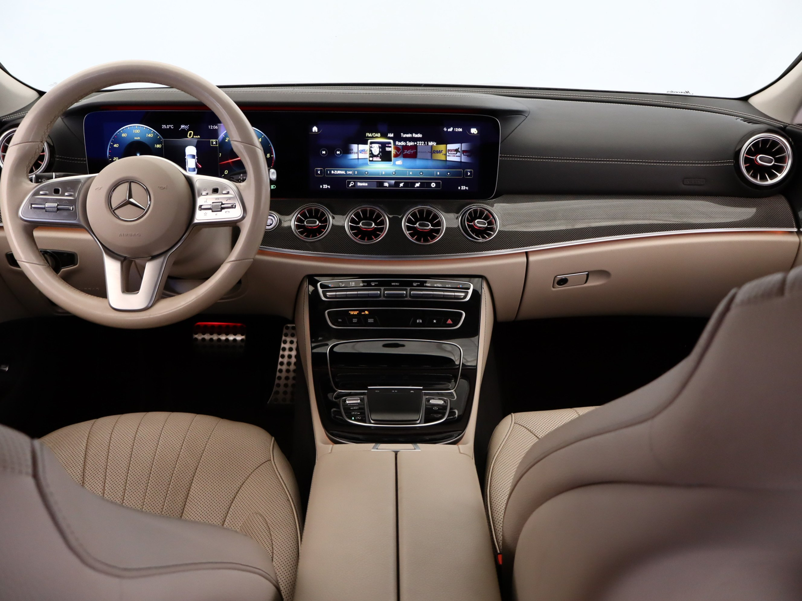 Mercedes-Benz CLS - 2021