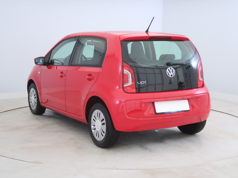 Volkswagen Up!, 2013