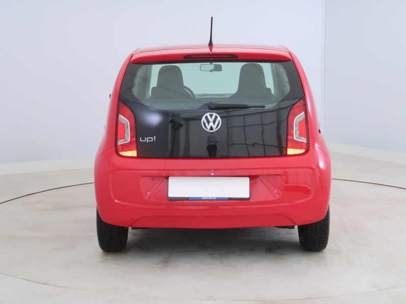 Volkswagen Up!, 2013