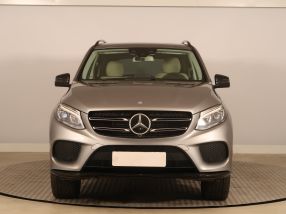 Mercedes-Benz GLE - 2016