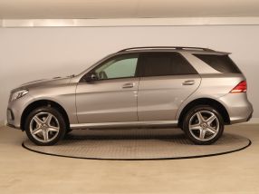 Mercedes-Benz GLE - 2016