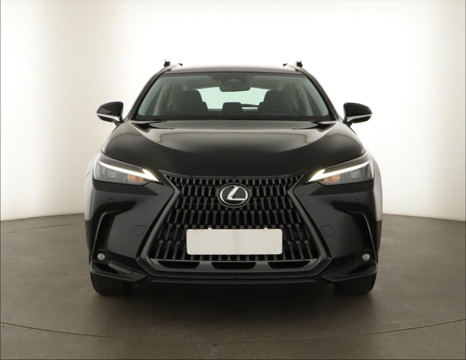Lexus NX - 2023