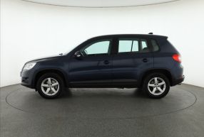 Volkswagen Tiguan - 2010