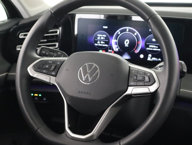 Volkswagen Tiguan - 2024