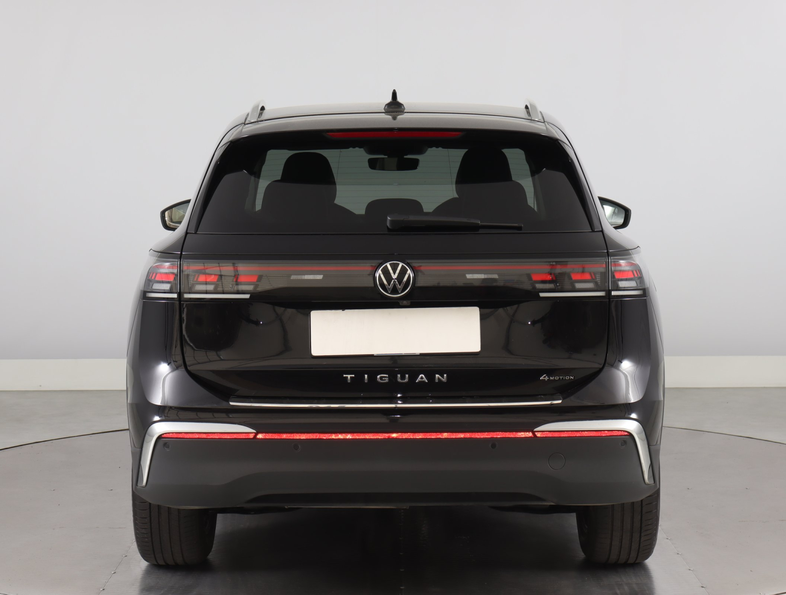 Volkswagen Tiguan - 2024