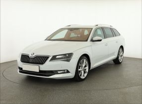 Škoda Superb - 2016