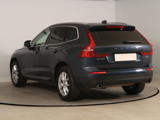 Volvo XC60 B5 AWD
