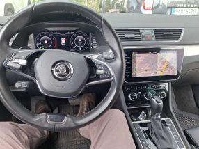 Škoda Superb - 2021