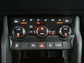 Škoda Karoq - 2021