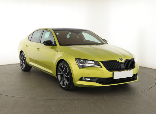 Škoda Superb 2016