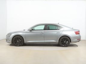 Škoda Superb - 2019