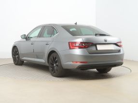 Škoda Superb - 2019