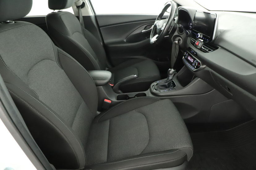 Hyundai i30, 2021
