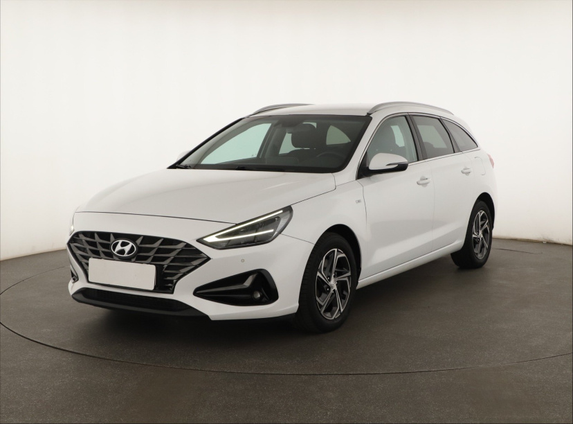 Hyundai i30, 2021