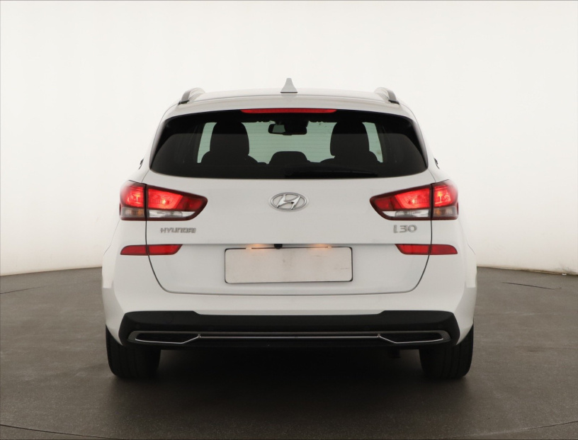 Hyundai i30, 2021