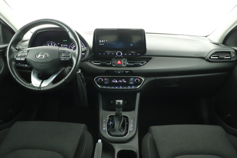 Hyundai i30, 2021