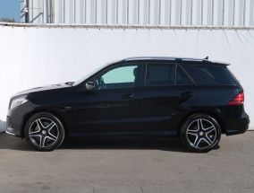Mercedes-Benz GLE - 2016