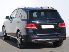 Mercedes-Benz GLE - 2016