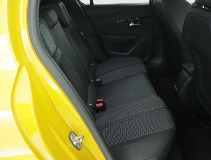 Peugeot e-208, 2021