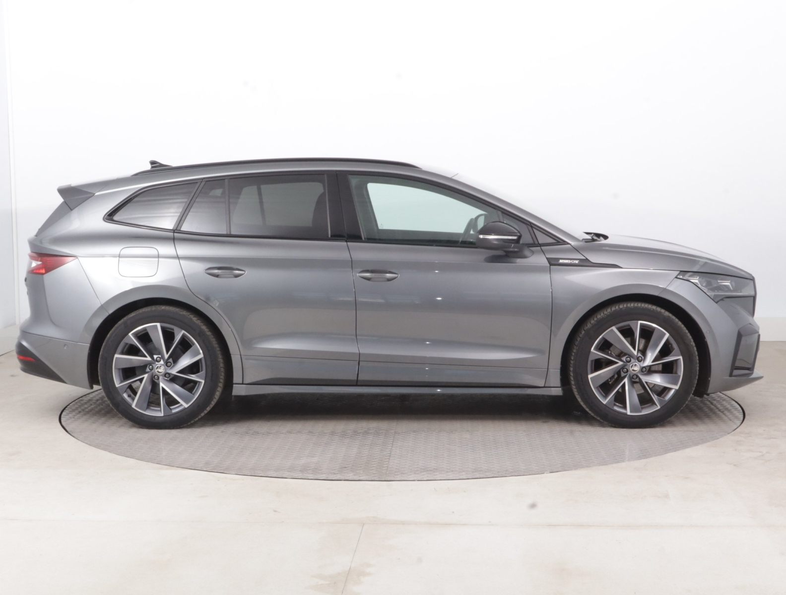 Škoda Enyaq - 2023