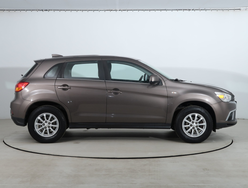 Mitsubishi ASX, 2018