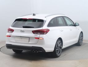 Hyundai i30 - 2023