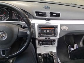 Volkswagen Passat CC - 2011