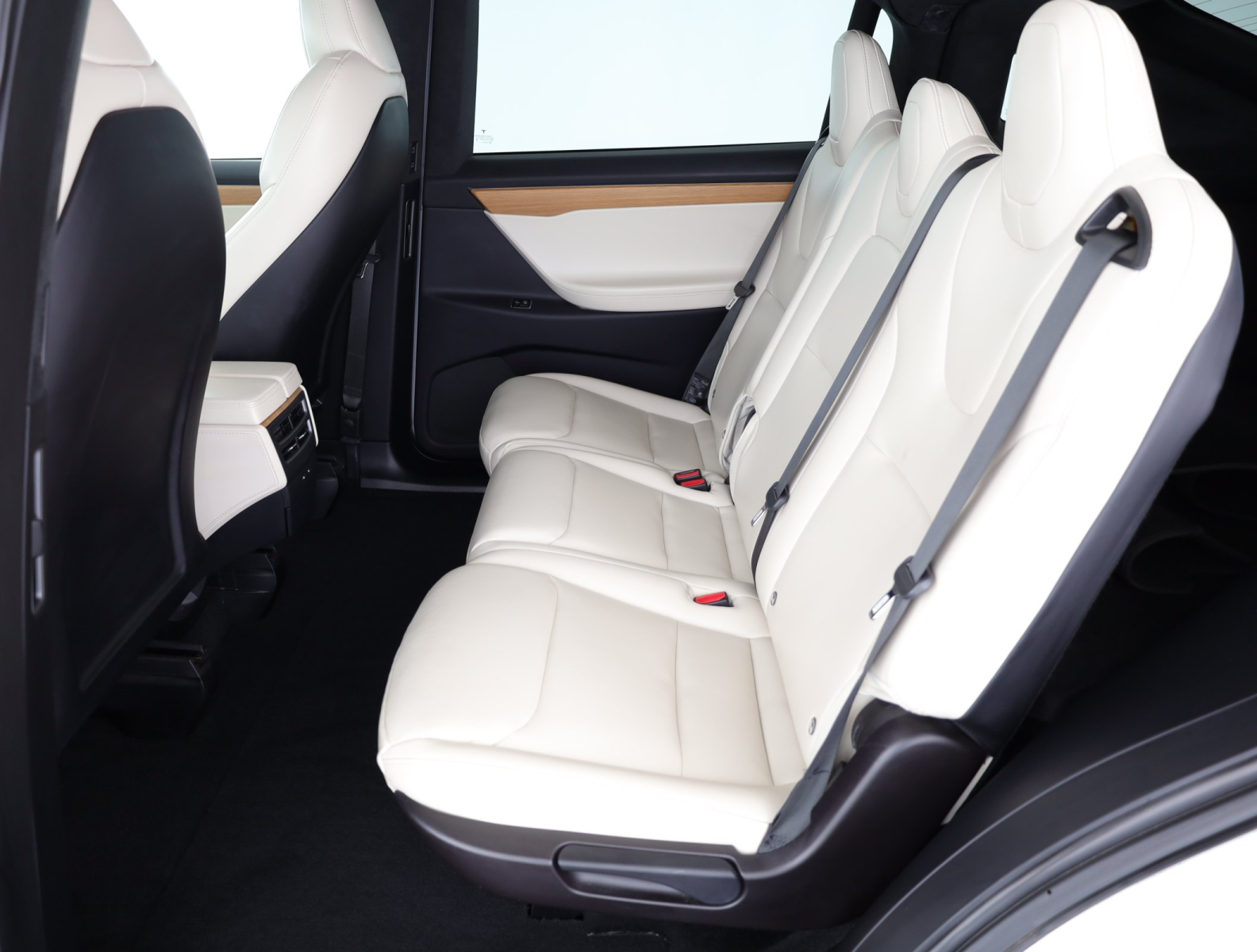Tesla Model X - 2020