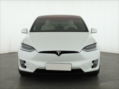 Tesla Model X - 2020