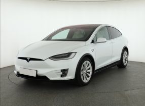 Tesla Model X - 2020