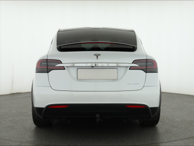 Tesla Model X - 2020