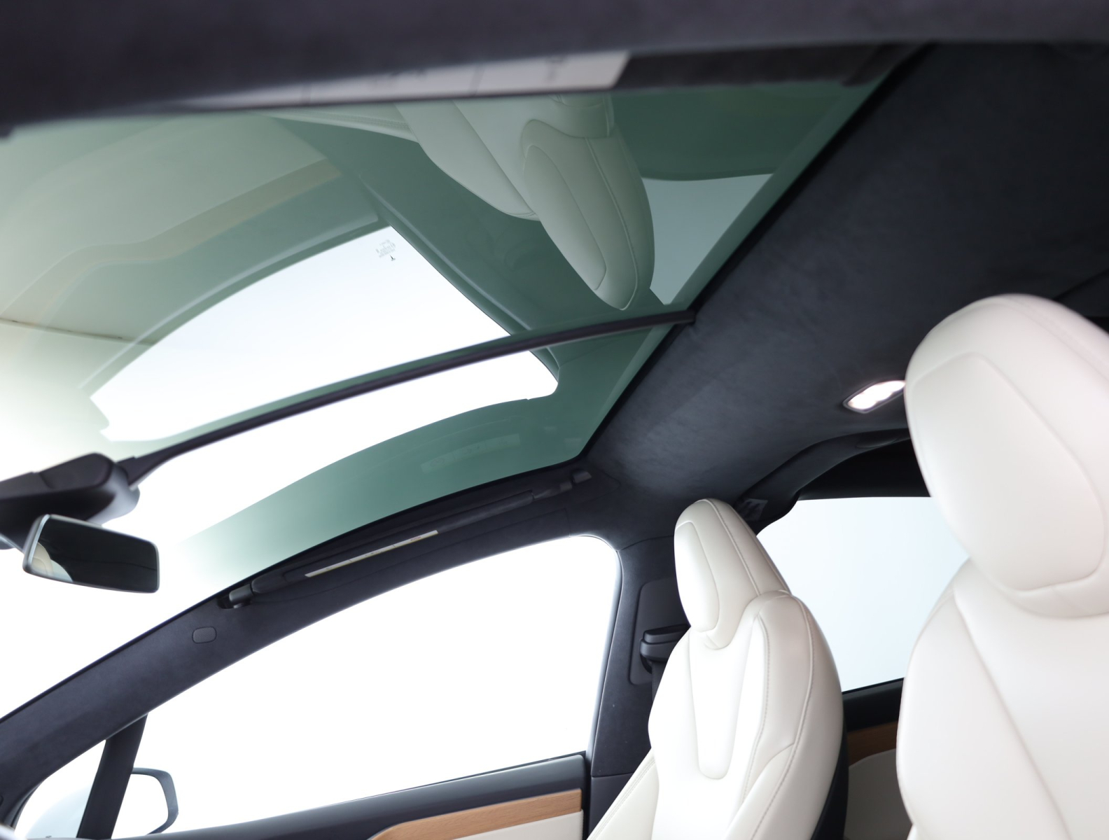 Tesla Model X - 2020