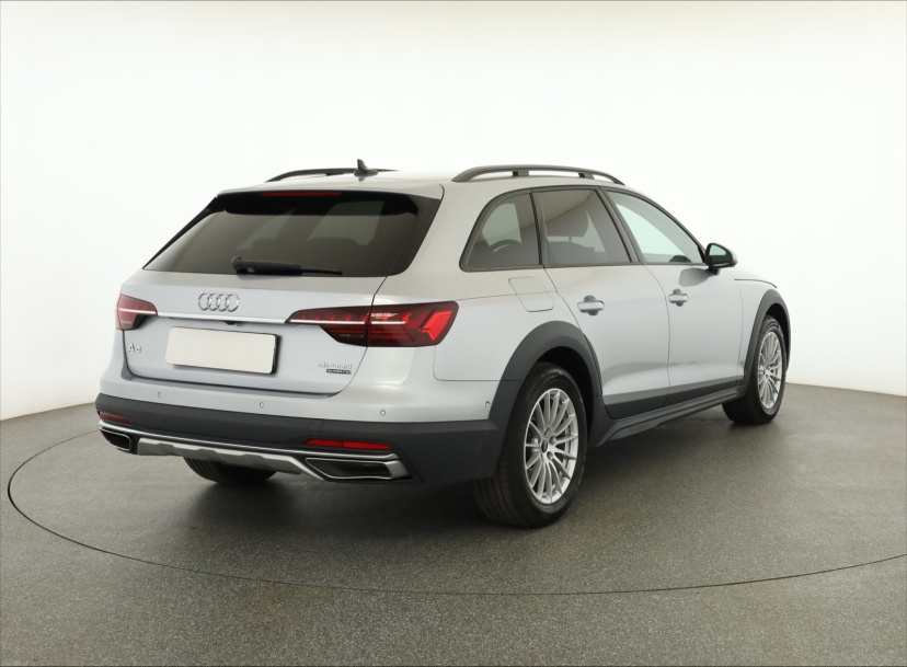 Audi A4 Allroad, 2021