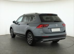 Volkswagen Tiguan Allspace - 2020