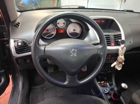 Peugeot 206 - 2009