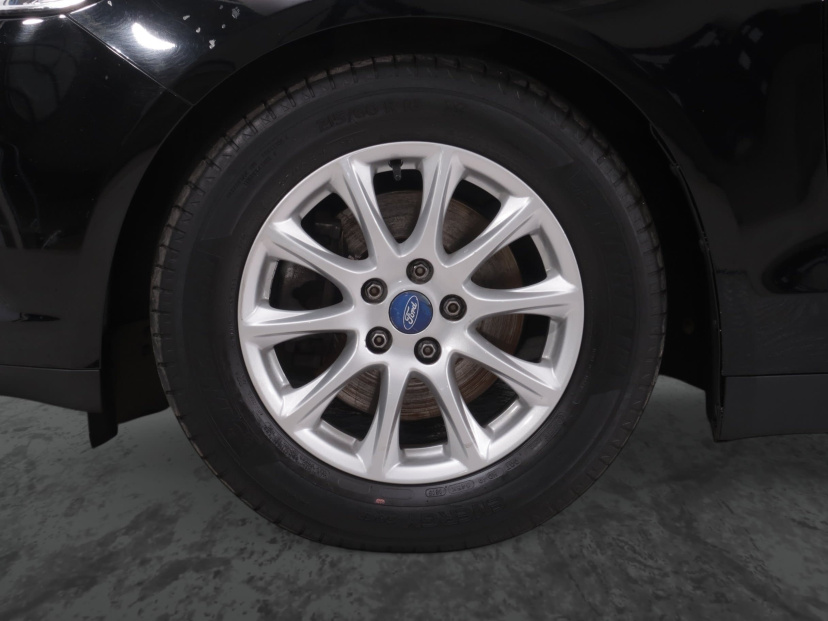 Ford Mondeo, 2015