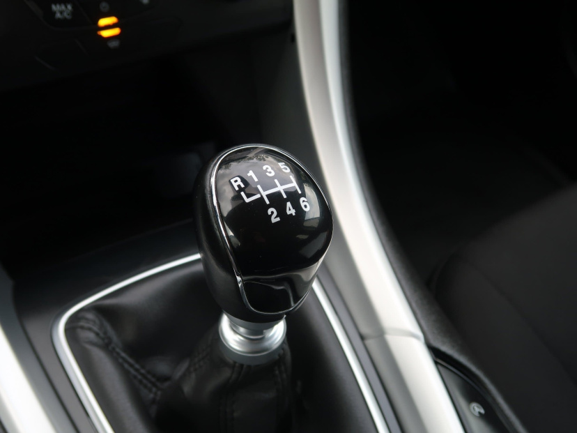 Ford Mondeo, 2015
