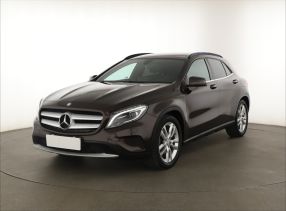Mercedes-Benz GLA - 2017
