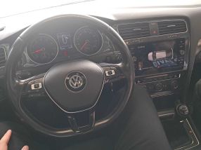 Volkswagen Golf - 2020