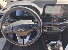 Hyundai i30 - 2024