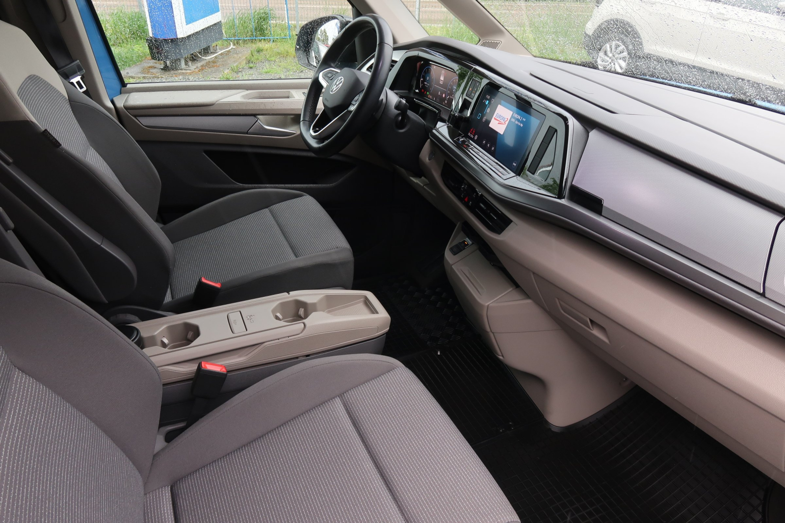 Volkswagen Multivan - 2024