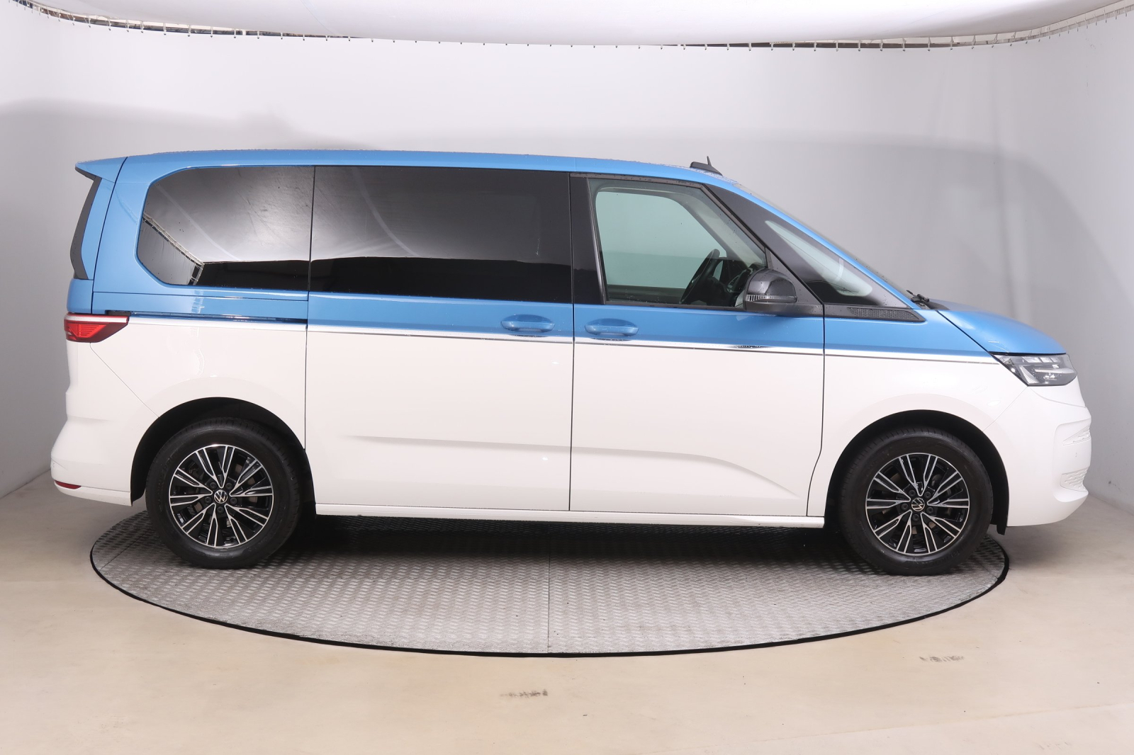 Volkswagen Multivan - 2024