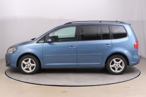 Volkswagen Touran - 2011