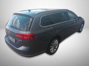 Volkswagen Passat - 2016